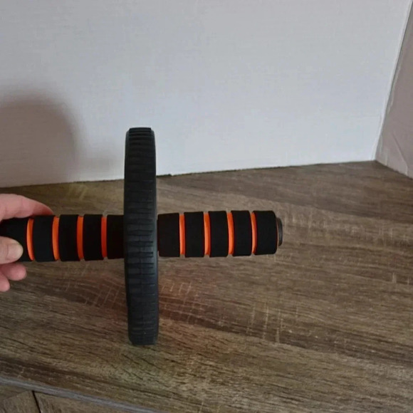 Workout Roller  Wheel - Picture 3 of 5